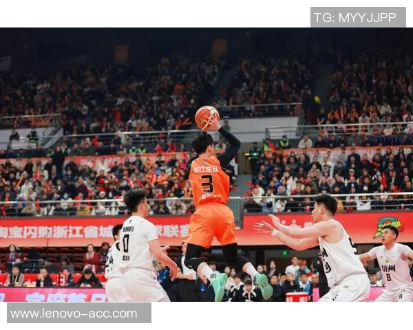 杭州篮球队状态变革引发热议球迷期待新赛季的精彩表现与突破